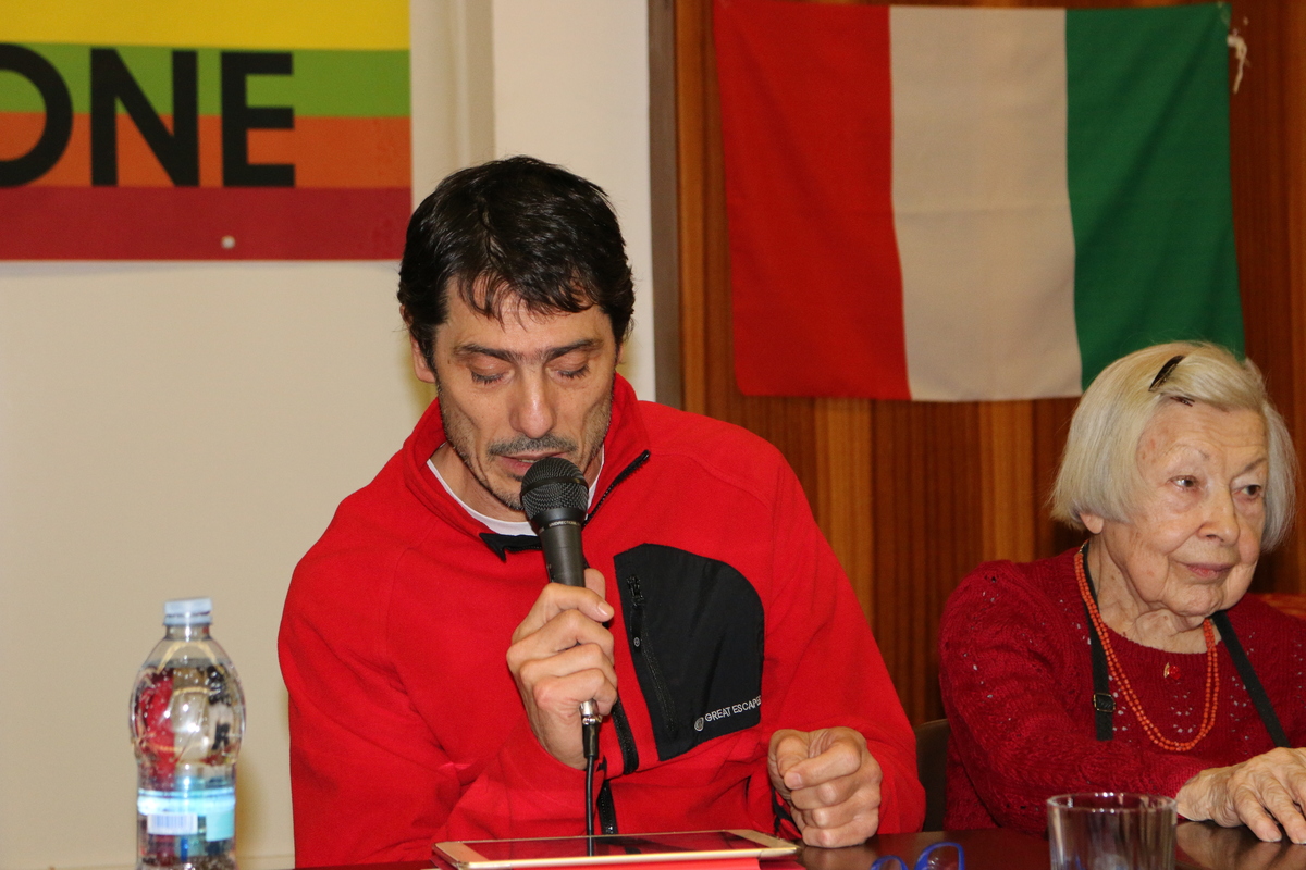 gal/DifendiamoLaCostituzione-10Dic2015/P-IMG_2849.JPG.jpg