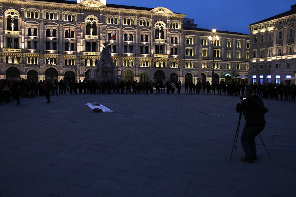 gal/Flash_mob_a_Trieste_23_04.2015/IMG_0909.JPG