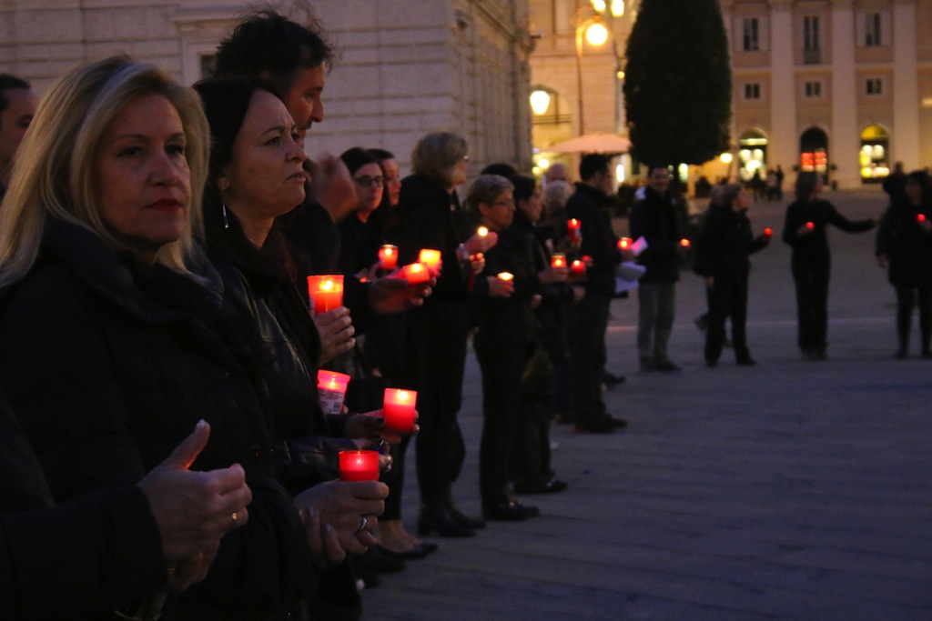 gal/Flash_mob_a_Trieste_23_04.2015/IMG_0924.JPG